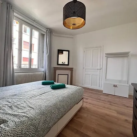 Spacieux T4 Avec Grande Cuisine Pradelle Rdv Clermont-Ferrand